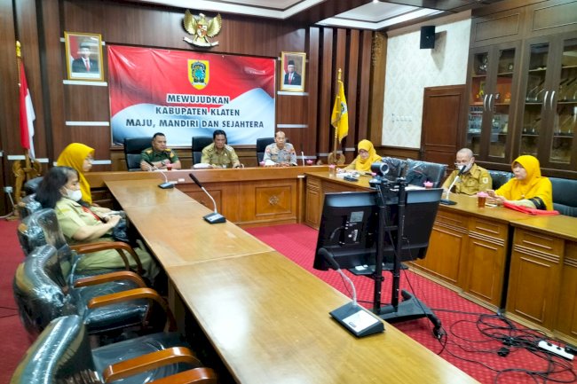 Zoom Meeting Rakor Pengendalian Inflasi Tahun 2023