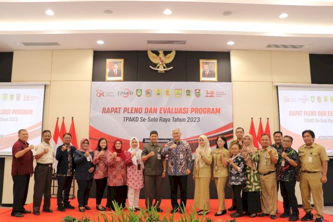 Rapat Pleno Tim Percepatan Akses Keuangan Daerah (TPAKD) Solo Raya Semester II  Tahun 2023
