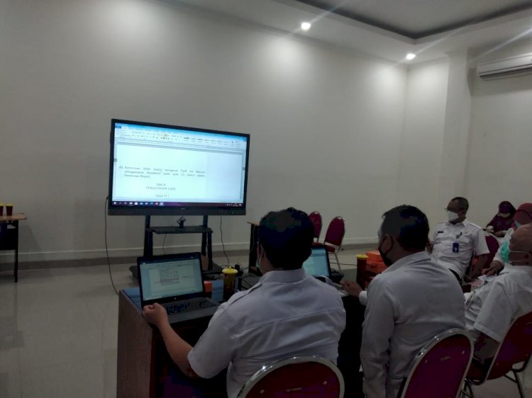 Focus Group Discussion (FGD) Finalisasi Penyusunan Naskah Akademik dan Draft Peraturan Daerah Perusahaan Umum Daerah Air Minum Kabupaten Klaten