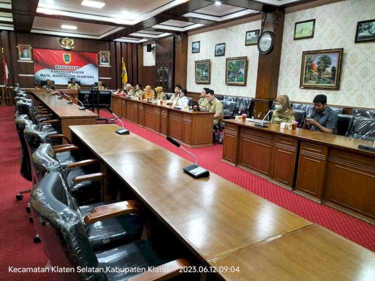 Zoom Meeting Rapat Koordinasi Pengendalian Inflasi Daerah Tahun 2023 dilanjutkan Rapat Koordinasi TPID Kabupaten Klaten 