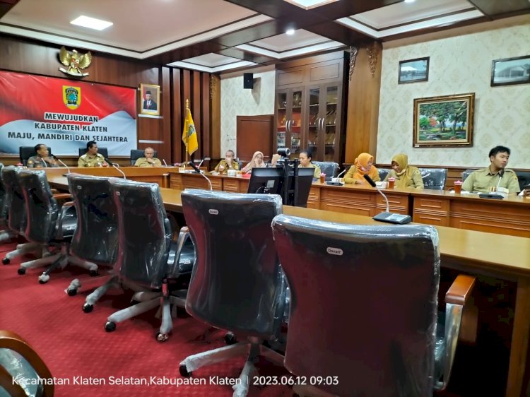 Zoom Meeting Rapat Koordinasi Pengendalian Inflasi Daerah Tahun 2023 dilanjutkan Rapat Koordinasi TPID Kabupaten Klaten 