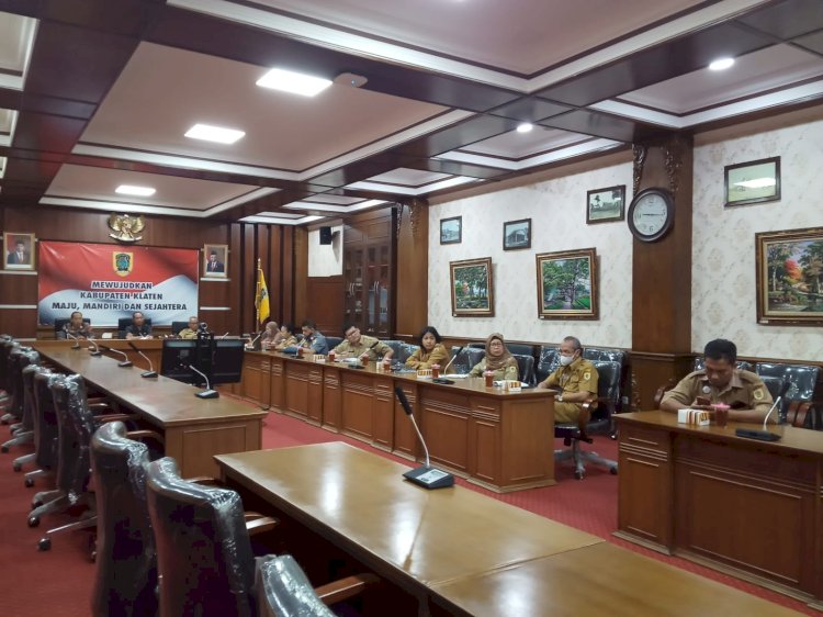 Zoom Meeting Mingguan Rakor Pengendalian Inflasi Daerah Tahun 2023 