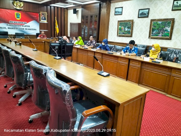 Rapat Persiapan Evaluasi Kinerja Triwulan III  Pengendalian Inflasi Kabupaten Klaten 2023 untuk Laporan BPKP DIY