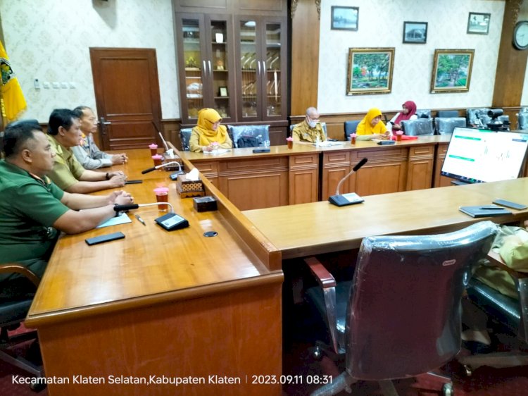 Zoom Meeting Rakor Pengendalian Inflasi Tahun 2023