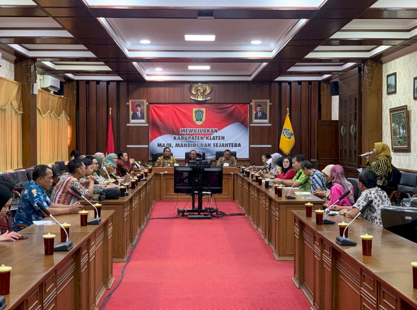 Kunjungan Studi Banding Kabupaten Sidoarjo tentang Koordinasi dan Konsultasi terkait Peraturan Bupati tentang Pengelolaan Keuangan Badan Layanan Umum Daerah di Kabupaten Klaten