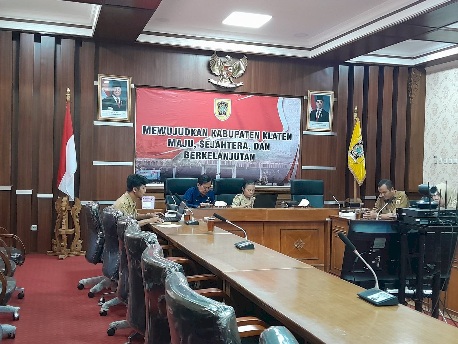 Zoom Meeting Rapat Koordinasi Pengendalian Inflasi Daerah Tahun 2025