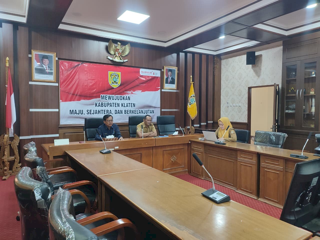 Rapat Koordinasi Pengendalian Inflasi Daerah Tahun 2026  Melalui Zoom Meeting 