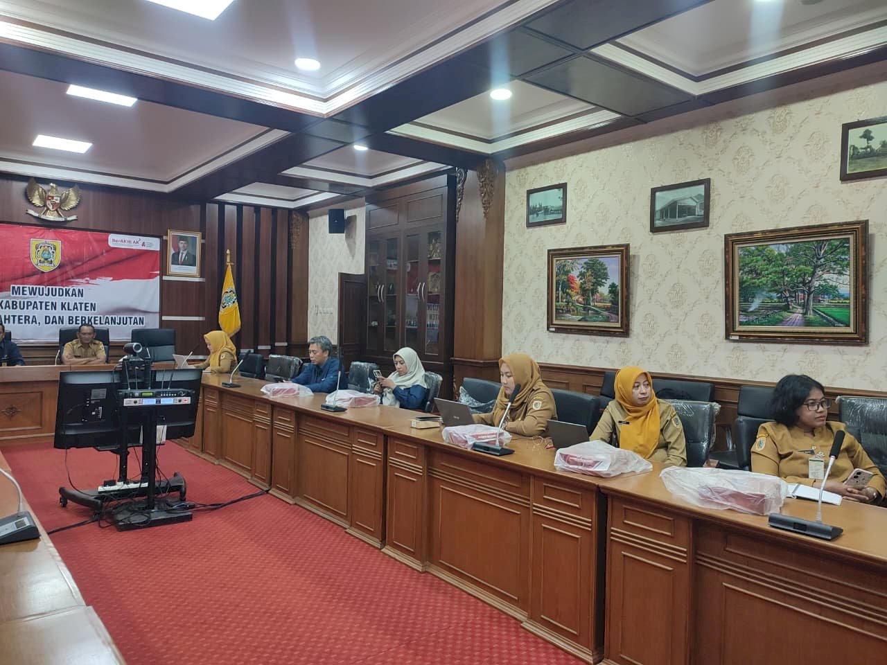 Rapat Koordinasi Pengendalian Inflasi Daerah Tahun 2026  Melalui Zoom Meeting 