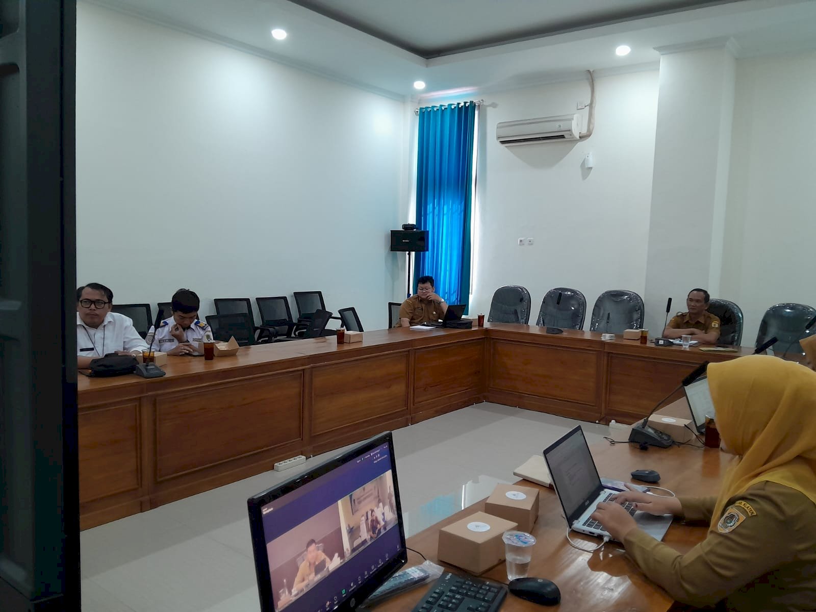 Rakor Pengendalian Inflasi Daerah Tahun 2026  Dan Evaluasi Program 3 Juta Rumah Bersama Kemendagri