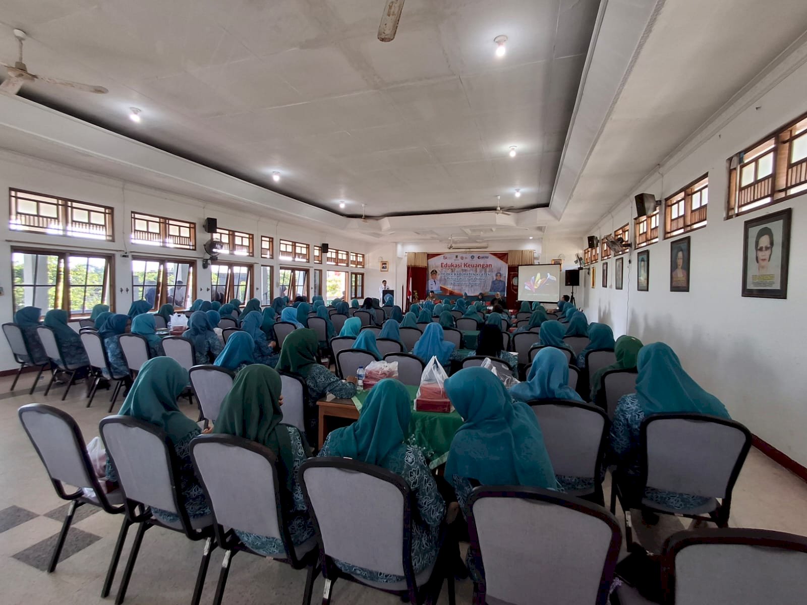 Edukasi Keuangan bagi TPP PKK Kabupaten Klaten “Pencegahan Judi Online dan Investasi”